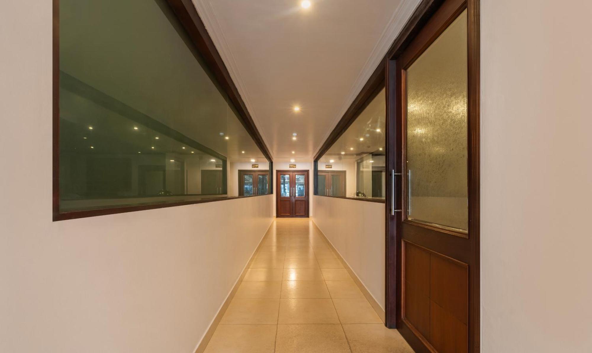 Treebo Central Thrissur Екстер'єр фото